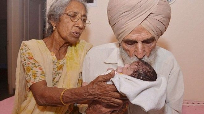 Cặp bố mẹ già nhất thế giới: Sinh con ở tuổi U80 để đòi quyền thừa kế Ảnh 2