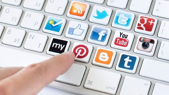 Bài văn 'luận tội' mạng xã hội của nữ sinh lớp 11 gây 'bão' Ảnh 2