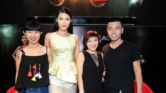 Siêu mẫu Lan Khuê ra mắt ekip hùng hậu đồng hành cùng The Face Vietnam Ảnh 2