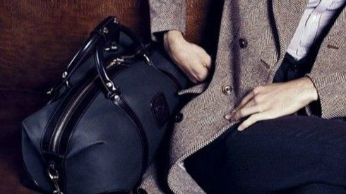 Hành lý xách tay của bạn phải mang theo đủ những thứ này Ảnh 2