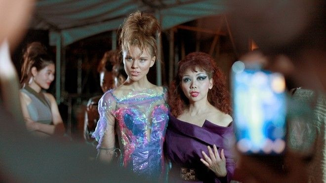 Quỳnh Paris mang thời trang Hollywood trình làng tại Việt Nam Ảnh 2