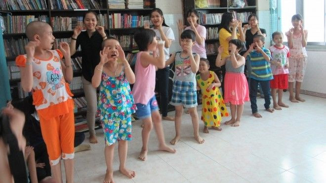Ấm lòng lớp học tình thương dành cho bệnh nhi ung thư Ảnh 2