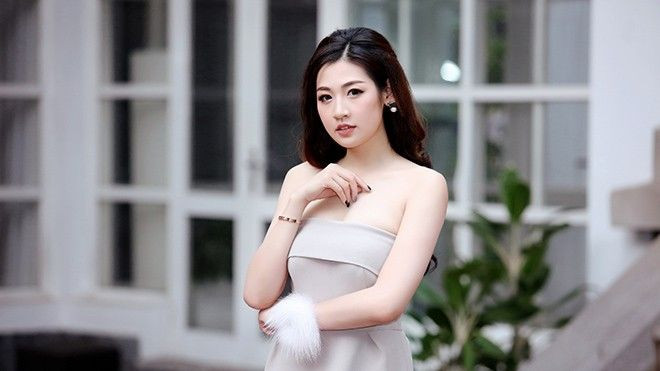 Á hậu Tú Anh 'hớp hồn' người đối diện với nhan sắc ngọt ngào Ảnh 2