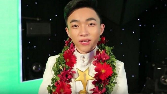 Quán quân Thần tượng Bolero - Trung Quang: 'Sẽ Nam tiến để phát triển sự nghiệp' Ảnh 2