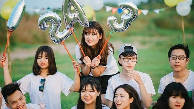 Teen Đống Đa tiết kiệm vẫn sang chảnh trong ảnh kỷ yếu Ảnh 2