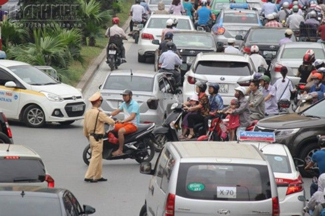 Hướng dẫn 'lối thoát' cho người dân Hà Nội khi bị cấm đường đón Tổng thống Obama Ảnh 2