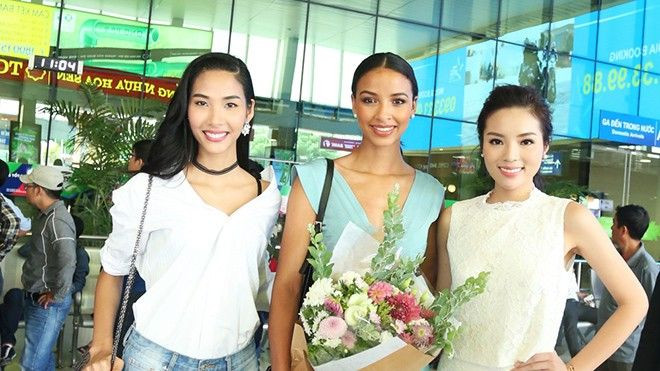 Hoa hậu Kỳ Duyên, Hoàng Thùy khoe sắc cùng Hoa hậu Pháp Ảnh 2