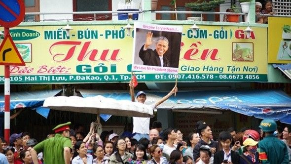 Lời chào thân thiện của người Sài Gòn gửi đến Tổng thống Barack Obama Ảnh 2