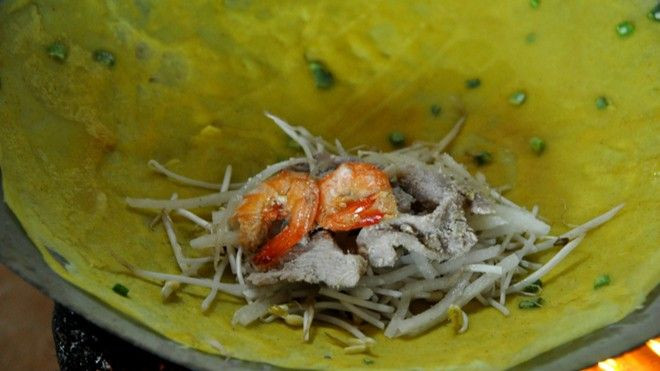Bánh xèo thịt vịt - món ngon nức tiếng đất Cao Lãnh Ảnh 2