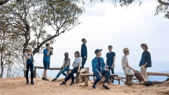 Đi Thái Lan, nhóm bạn Việt Nam 'diễn' lại bộ ảnh du lịch chất lừ như tạp chí thời trang Ảnh 2