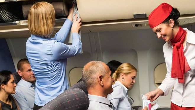 Tiếp viên hàng không bật mí 10 tuyệt chiêu khi 'du hí' Ảnh 2