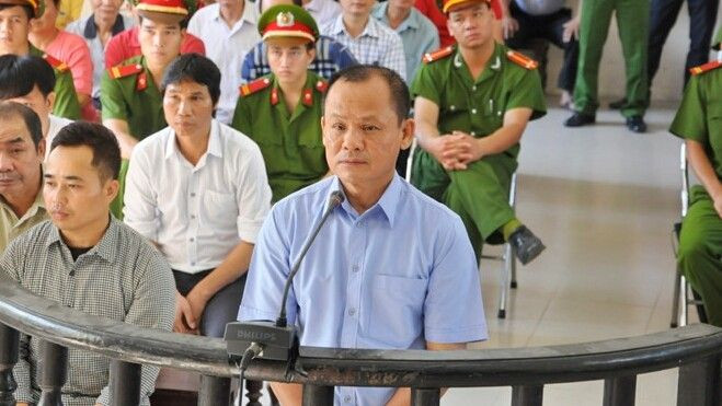 Bảo kê chợ gỗ lớn nhất miền Bắc, Minh 'sâm' lĩnh án 24 tháng tù giam Ảnh 2