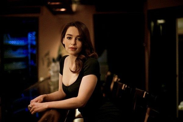 Emilia Clarke từ chối Fifty Shades of Grey vì cô cho rằng bộ phim có quá nhiều cảnh khỏa thân.