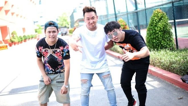 '3 con sói' FOE tung ca khúc mới điên loạn, cuồng quay trong tình yêu Ảnh 2