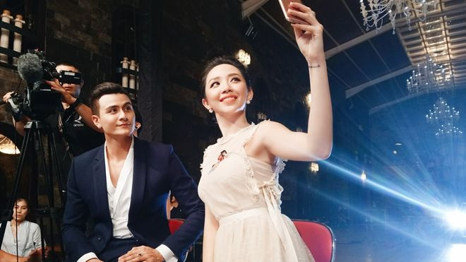 Tóc Tiên bất ngờ xuất hiện trong vai trò mới tại The Face Việt Nam Ảnh 2