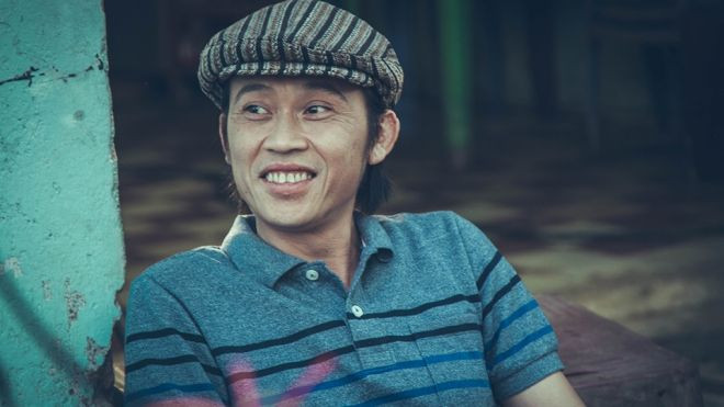 'Nghệ sĩ quốc dân' Hoài Linh -  Vẫn 'vô địch thủ' khi đóng những vai mộc mạc và cảm xúc Ảnh 2