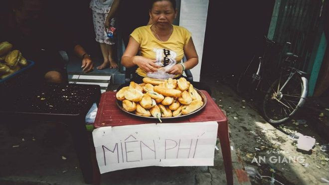 Những tấm biển miễn phí 'thấy là thương' của đất và người An Giang Ảnh 2