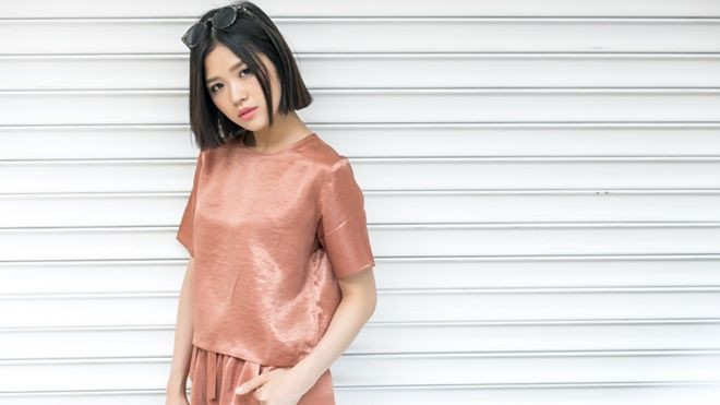 Tạm biệt tháng 6 với những gam màu basic cùng Suni Hạ Linh Ảnh 2