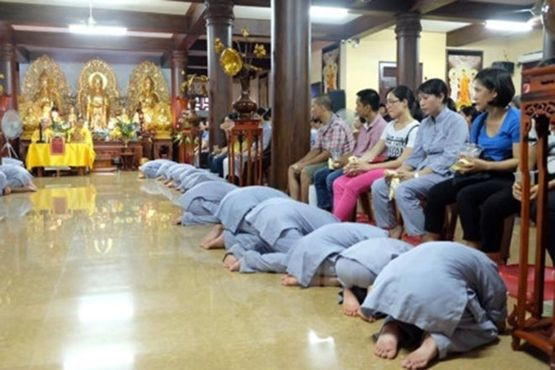 Xúc động hình ảnh lễ tri ân cha mẹ 'Thơm ngát hoa hiếu hạnh' Ảnh 2