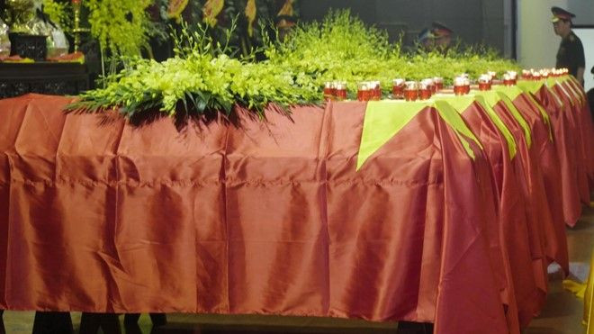 Trời đổ mưa trong ngày tiễn biệt phi hành đoàn CASA-212 Ảnh 2