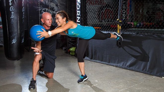 Cô gái đầu tiên vượt sa mạc Gobi: Đốt cháy 2000 kcal/ngày với bài tập 'thế kỉ' Ảnh 2