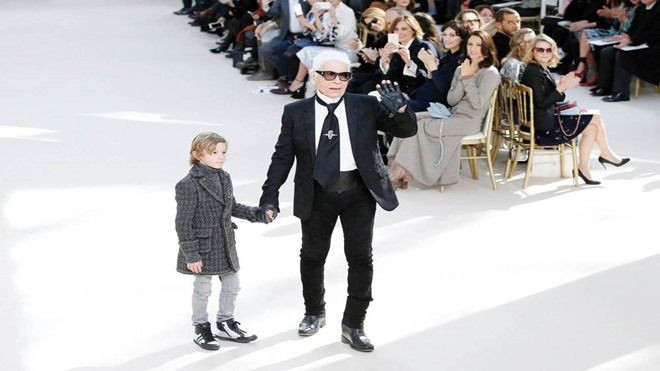 Khi thời trang 'trở mình' Ảnh 2