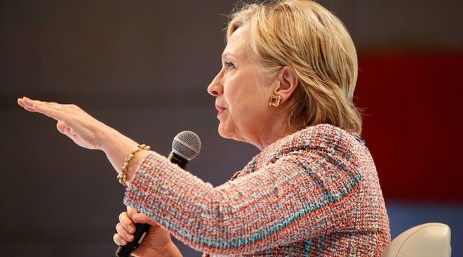 Cựu Tổng thống Mỹ Clinton vô tình 'hại' vợ trên đường đua vào Nhà trắng Ảnh 2