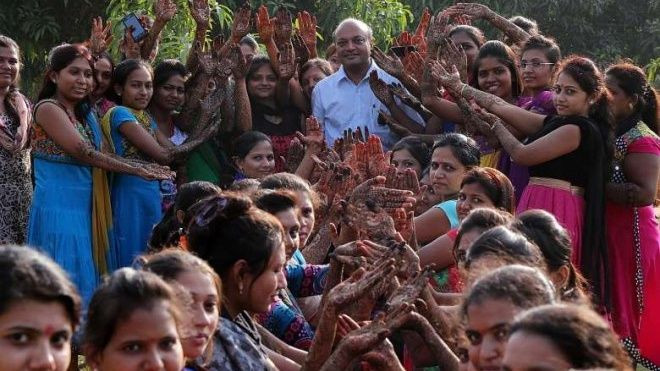 Người đàn ông Ấn Độ 472 lần làm bố vợ Ảnh 2