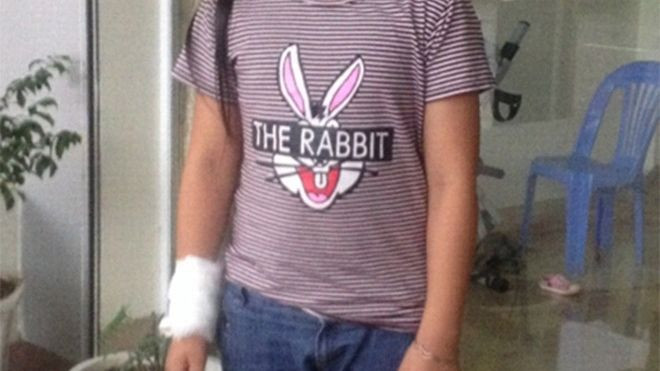 Bé gái 11 tuổi tố bị bạn thân của bố cưỡng hiếp 5 lần phải đi tạm lánh vì quá hoảng loạn Ảnh 2