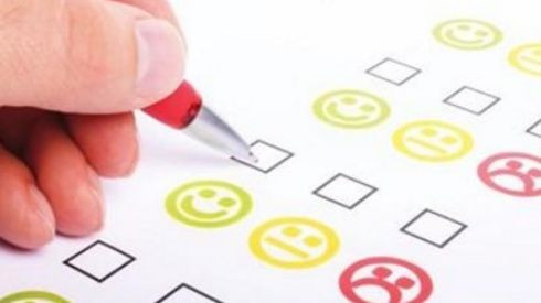 Compliment Challenge là gì lại có thể khiến giới trẻ phát cuồng đến vậy? Ảnh 2