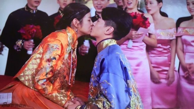 Đám cưới đơn giản của Trần Hiểu và Trần Nghiên Hy Ảnh 2