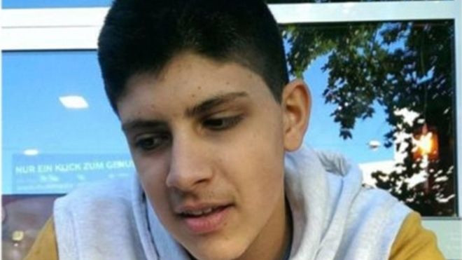 Xả súng ở Đức: Chân dung kẻ khủng bố kiểu ‘sói đơn độc’ và hé lộ động cơ xả súng Ảnh 2