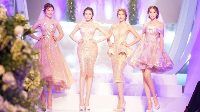 NTK Anh Thư biến các 'chiến binh' The Face thành những nàng công chúa Ảnh 2