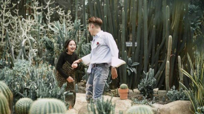 Chẳng thua nước ngoài, Sài Gòn cũng đầy những khu vườn cực đẹp để chụp street-style Ảnh 2