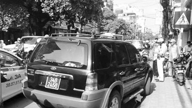 Xử lý hàng loạt xe biển xanh giả, xe dùng logo báo chí để ra oai Ảnh 2