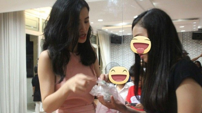 Hà Chi The Voice Kids: '11h đêm rồi nhưng cô Đông Nhi vẫn lo lắng đi mua thuốc cho tụi con' Ảnh 2