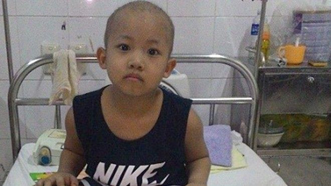 Bé 6 tuổi ung thư máu di căn tủy khát khao đi học Ảnh 2