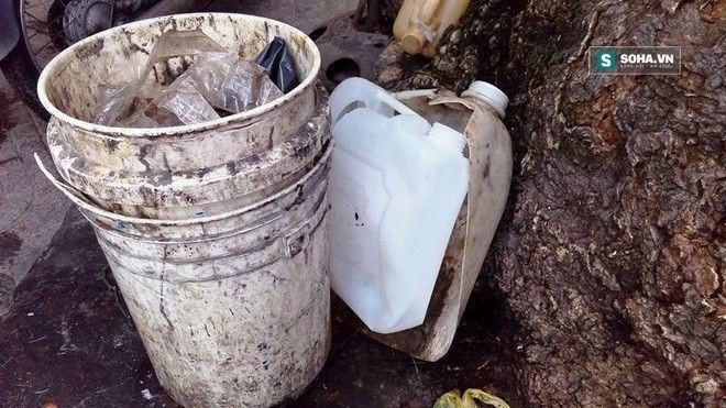 Nổ can axit ở chợ 'tử thần' Kim Biên TP.HCM, 5 người bị thương Ảnh 2