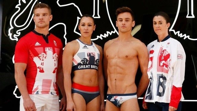 Những trang phục ấn tượng trong lễ khai mạc Olympic Rio 2016 Ảnh 2