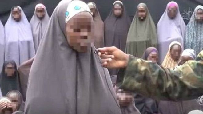 Boko Haram phát hành video các nữ sinh Chibok bị bắt cóc Ảnh 2