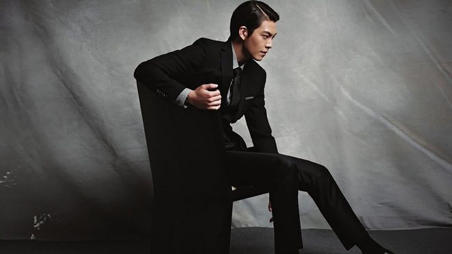 Mặc suit màu trung tính đẹp như mỹ nam Kim Woo Bin Ảnh 2