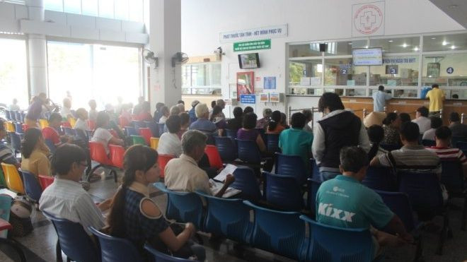 Thẻ BHYT có dòng chữ này, bạn có thể lợi cả chục triệu đồng Ảnh 2