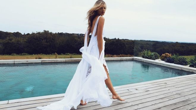 Mẫu váy cưới phong cách boho đang làm mưa làm gió trên Pinterest Ảnh 2