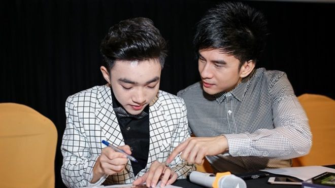 Đan Trường bị nhầm là HLV 'The Voice Kids' vì trò cưng Trung Quang quá bé! Ảnh 2
