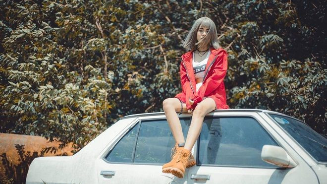 Chỉ cần một item, nữ sinh Đồng Nai cũng có những shoot hình thời trang ấn tượng như này Ảnh 2