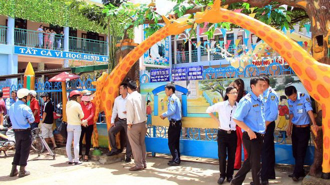 Bắt cóc táo tợn trước trường mầm non Ảnh 2