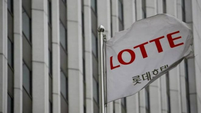 Bê bối liên tiếp giáng tới gia tộc Lotte quyền lực Ảnh 2