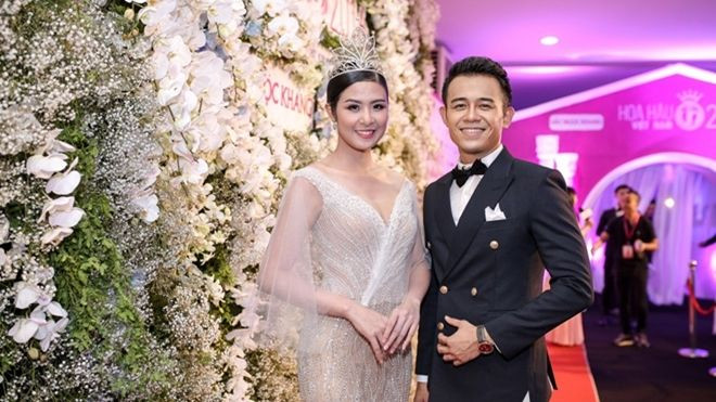 Hoa hậu Ngọc Hân 'diện lại' váy của Chi Pu, đẹp như nữ thần trên thảm đỏ Ảnh 2