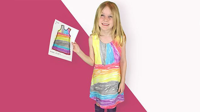 Từ bản vẽ nguệch ngoạc của con trẻ trở thành những kiệt tác thời trang Ảnh 2