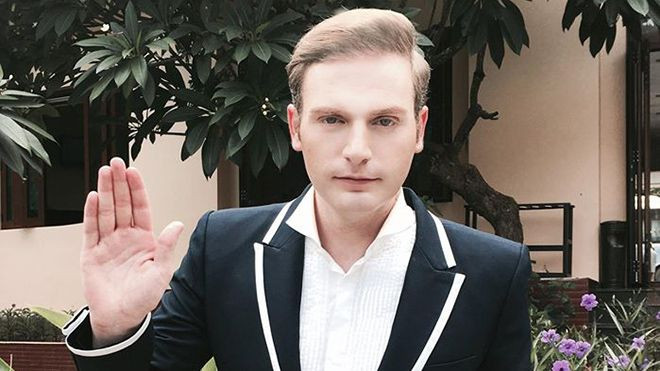 BTC xin lỗi, Kyo York chấp nhận bỏ qua sự cố bị mời ra khỏi thảm đỏ HHVN Ảnh 2